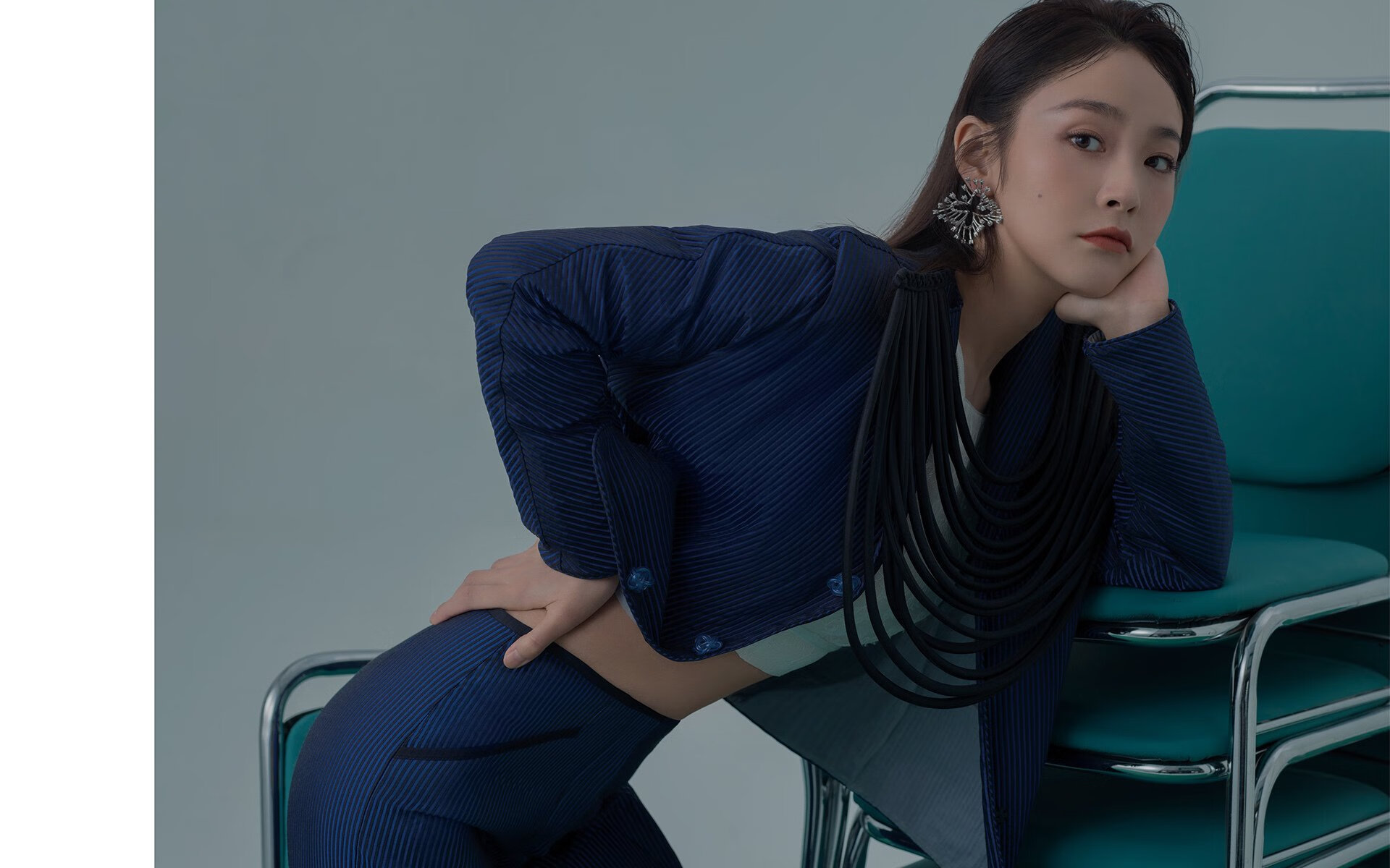 Kaiyun APP-篮球赛场灯光系统实现节能新突破，篮球场灯光设备